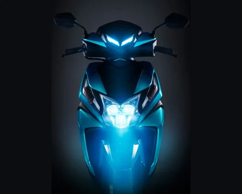 honda-elite-125-tecnologia-luz-de-presenca-e-farol-de-led.webp